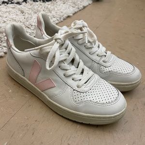VEJA V-10 SNEAKERS ROSE/WHITE/PETALE